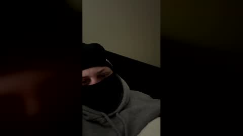 brad200215 online show from February 1, 4:20 am