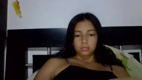 brad_and_emma293215 online show from April 16, 2:55 am