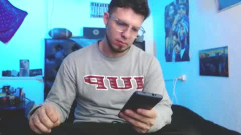 brad hot boy online show from September 10, 2:56 am