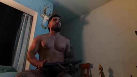 Bradley Martinez online show from March 10, 12:50 am