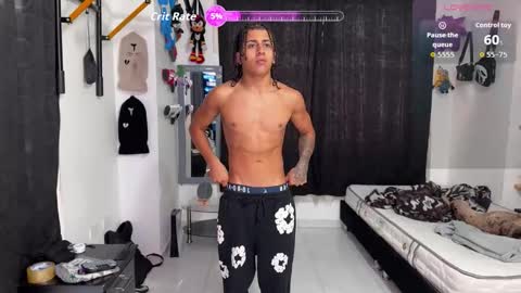 Bradley Strong online show from October 21, 4:32 pm