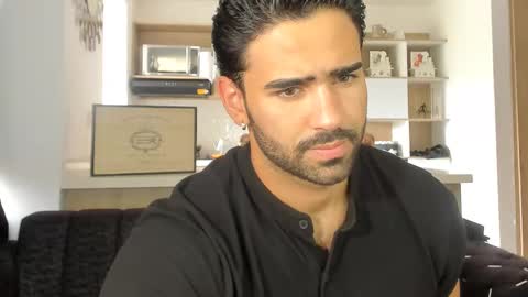 bradleymartin7 online show from March 2, 6:30 pm