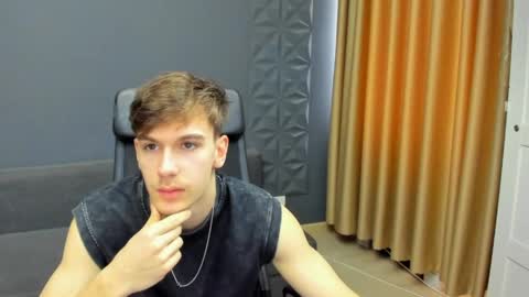 BradyFlint online show from April 4, 10:11 am