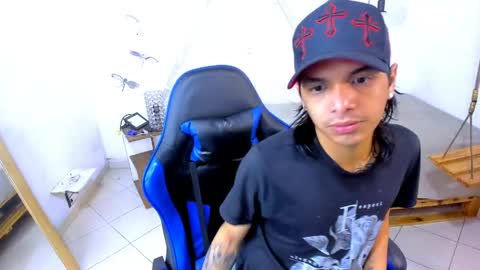 B R A N D online show from April 21, 2:51 am