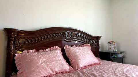 Lilly online show from April 15, 7:55 am