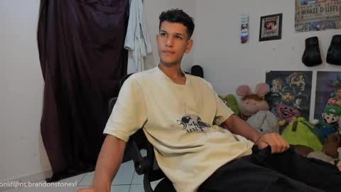 Brandon Stone online show from April 8, 11:52 pm