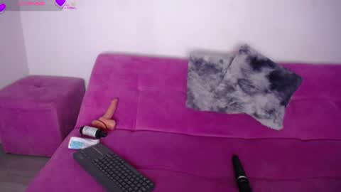 I am your sweet whore online show from July 31, 5:47 pm