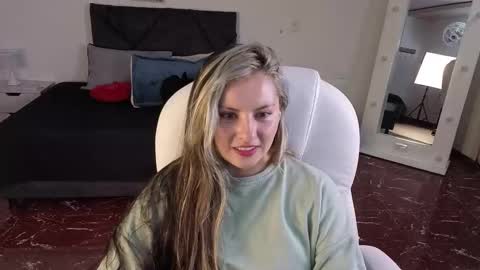 BRANDY  online show from January 17, 4:22 am