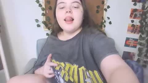 Snapshot of brattyprincess_emma chatting on October 10, 6:14 pm Emma online show from October 10, 6:14 pm