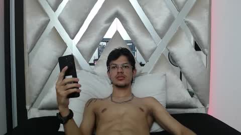 brayan_oconer08 online show from November 16, 5:31 am