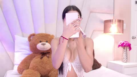 Bree  online show from May 2, 2:34 pm