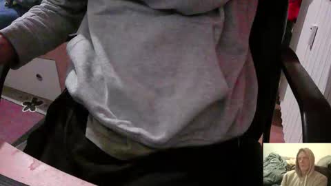 bremer64 online show from October 13, 6:48 am