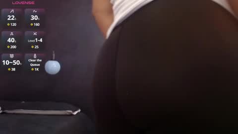 Brenda  online show from February 13, 11:50 am