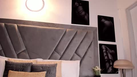 Brenda online show from November 12, 11:18 pm