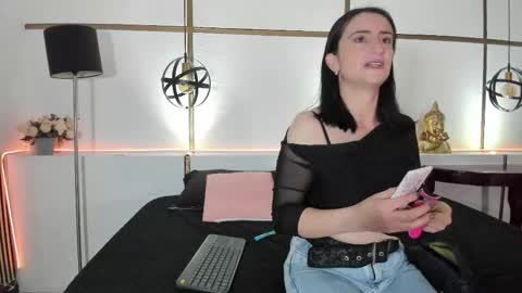 MeganBeaked online show from September 25, 11:39 am