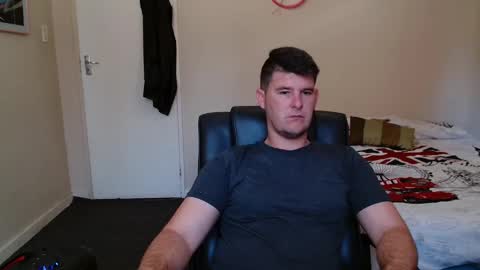 ask me lol online show from March 11, 10:40 am