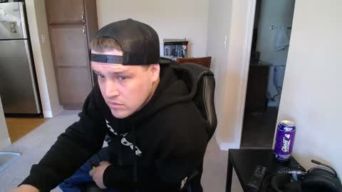 Snapshot of brettbwc89 chatting on March 8, 6:16 pm brettbwc89 online show from March 8, 6:16 pm