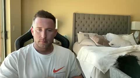 Brett Mycles online show from January 16, 6:37 pm