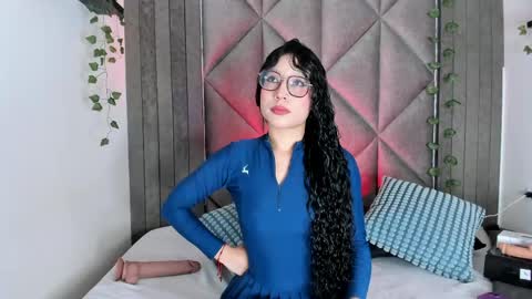 B R I A  online show from May 5, 2:51 am
