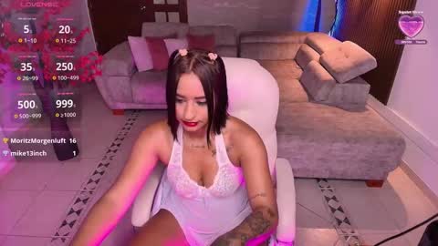 brianna harper online show from March 12, 2:43 pm