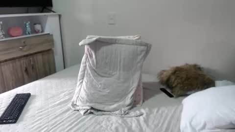 brianabarnes online show from February 25, 6:44 pm