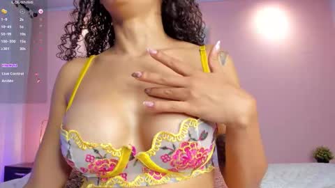 BRIANA online show from February 27, 7:39 pm