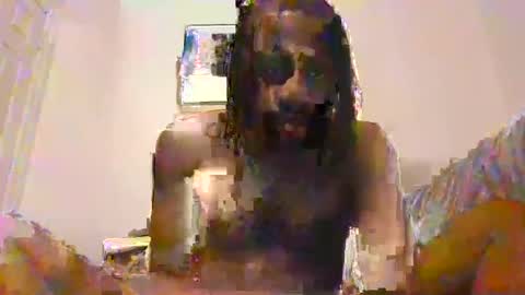brianforev05 online show from March 4, 11:00 pm