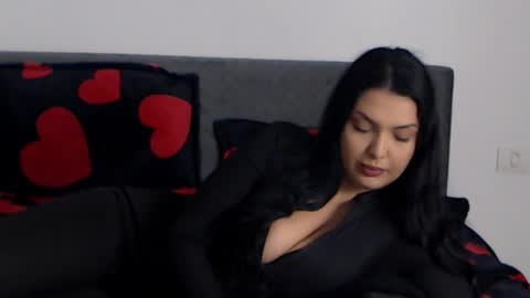 briannabk online show from October 20, 4:17 am