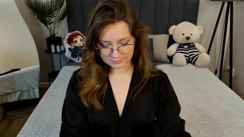 briarwynn online show from November 3, 8:21 pm