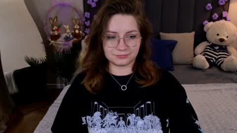 briarwynn online show from April 7, 8:55 pm