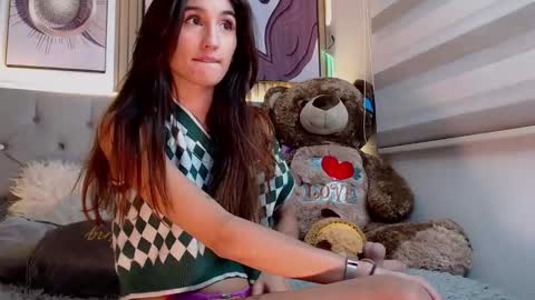  B R I N N A   online show from December 5, 12:47 am