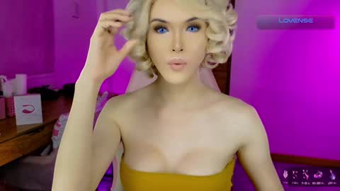 brionatop online show from September 14, 11:28 pm