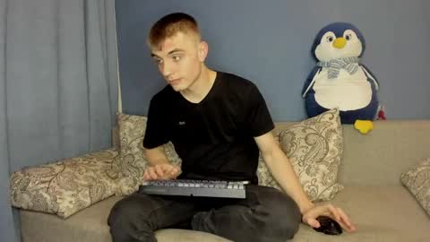 bristlebback online show from May 19, 4:36 pm