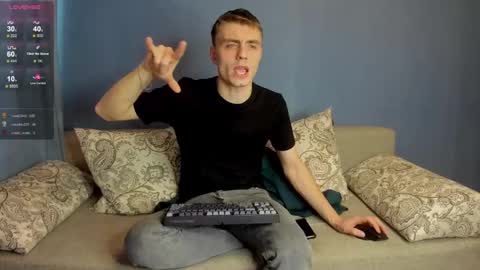 bristlebback online show from February 24, 5:33 am