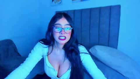 B R I T A N N Y online show from July 9, 9:35 am