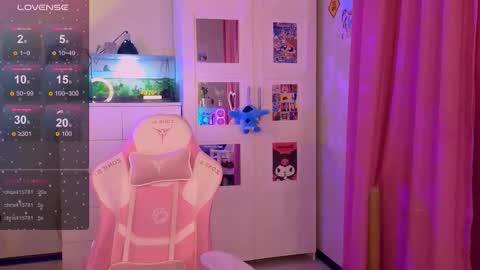 Britney online show from November 27, 12:07 am