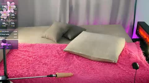 Britney. Part-time devil  online show from March 1, 5:33 am