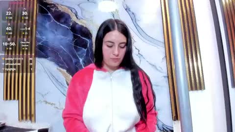 brittanyy20 online show from May 12, 4:05 pm