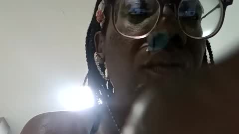 Chocolate Princess  online show from March 12, 6:11 pm