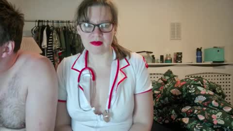 Claire and Gary online show from March 27, 9:49 pm