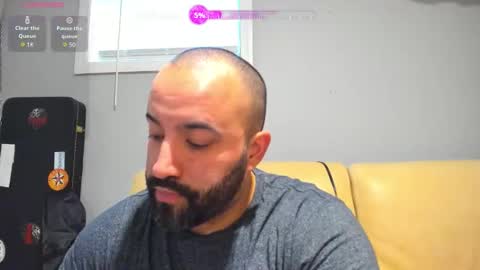 Brokenmike online show from November 29, 8:27 pm