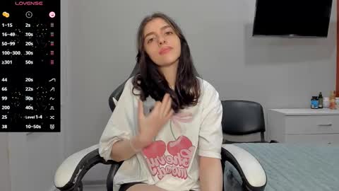 broosnica1 online show from October 15, 10:27 am