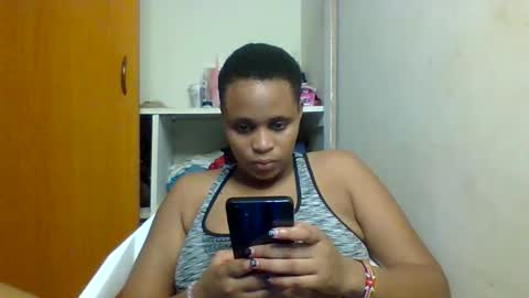 brown_lv online show from January 12, 11:58 pm