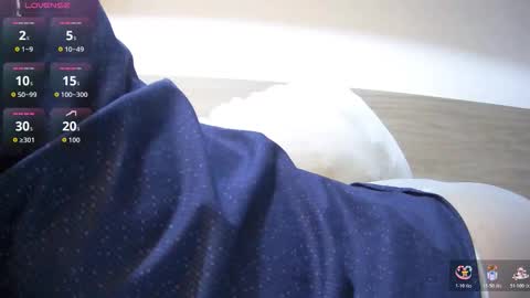 Bruce online show from November 25, 11:25 pm