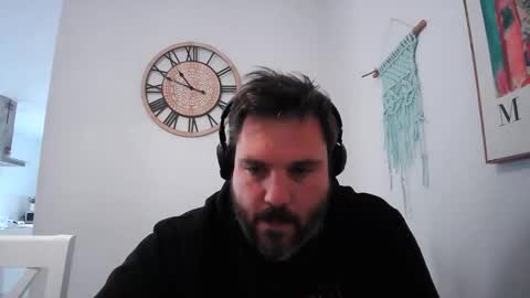 Bruce Wayne online show from April 7, 8:49 am