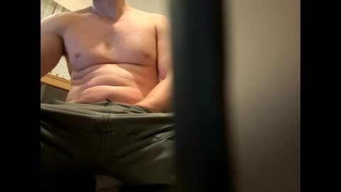 brucelogan80 online show from February 13, 12:25 am