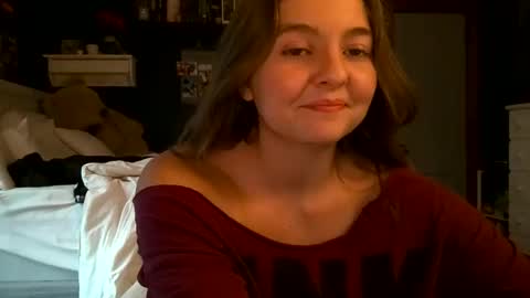 Snapshot of brunettebaby040 chatting on September 24, 10:05 pm brunettebaby040 online show from September 24, 10:05 pm