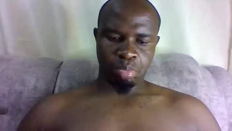 brucedarling online show from April 15, 5:11 am