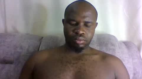 brucedarling online show from April 12, 3:54 am