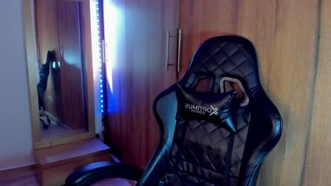 bryan online show from December 20, 2:48 pm